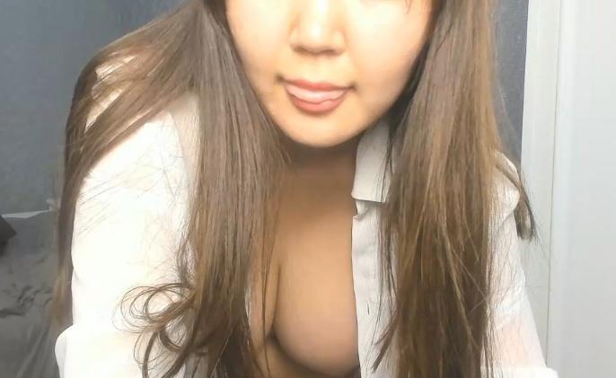 Asian BBW Girl