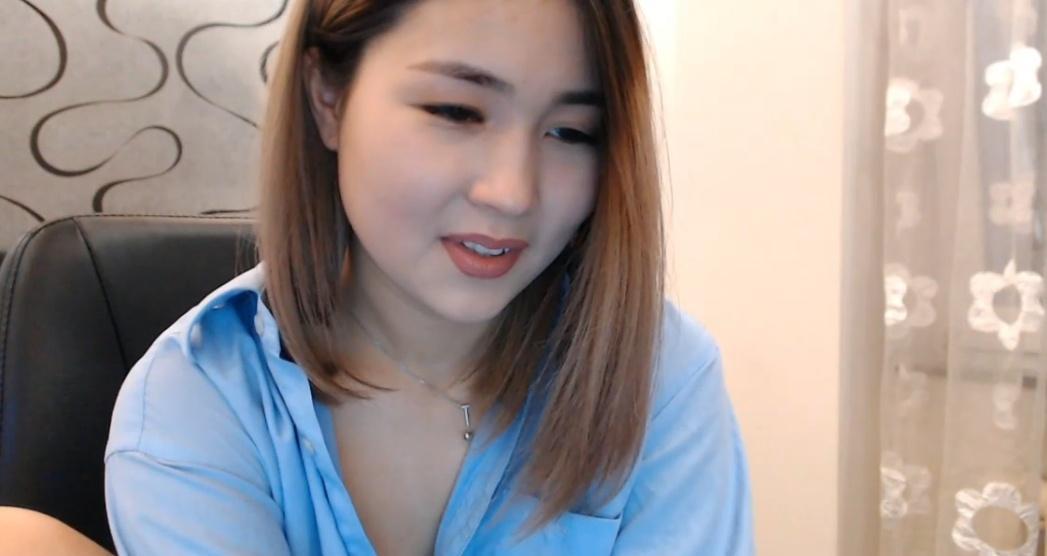 Young asian Chaturbate model